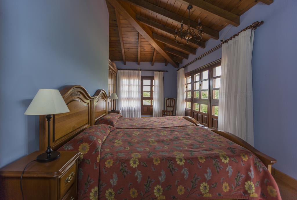 Casas Rurales Playa De Guadamia Llames de Pría Eksteriør billede