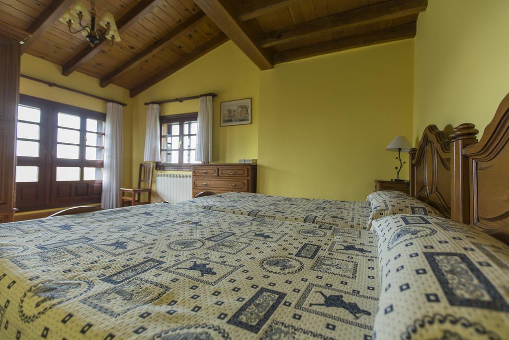 Casas Rurales Playa De Guadamia Llames de Pría Eksteriør billede