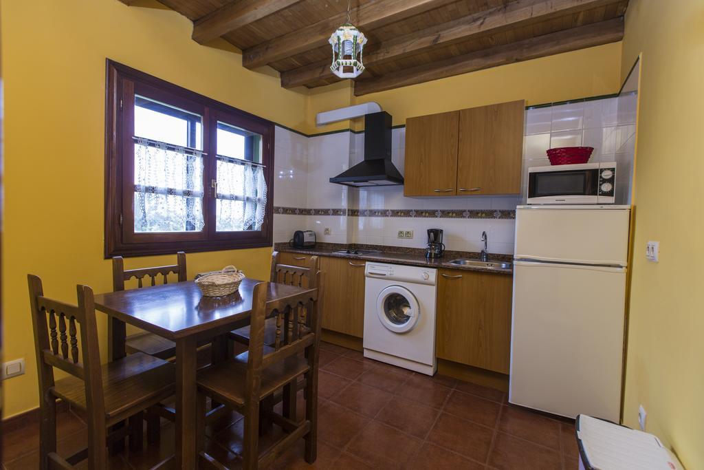 Casas Rurales Playa De Guadamia Llames de Pría Eksteriør billede