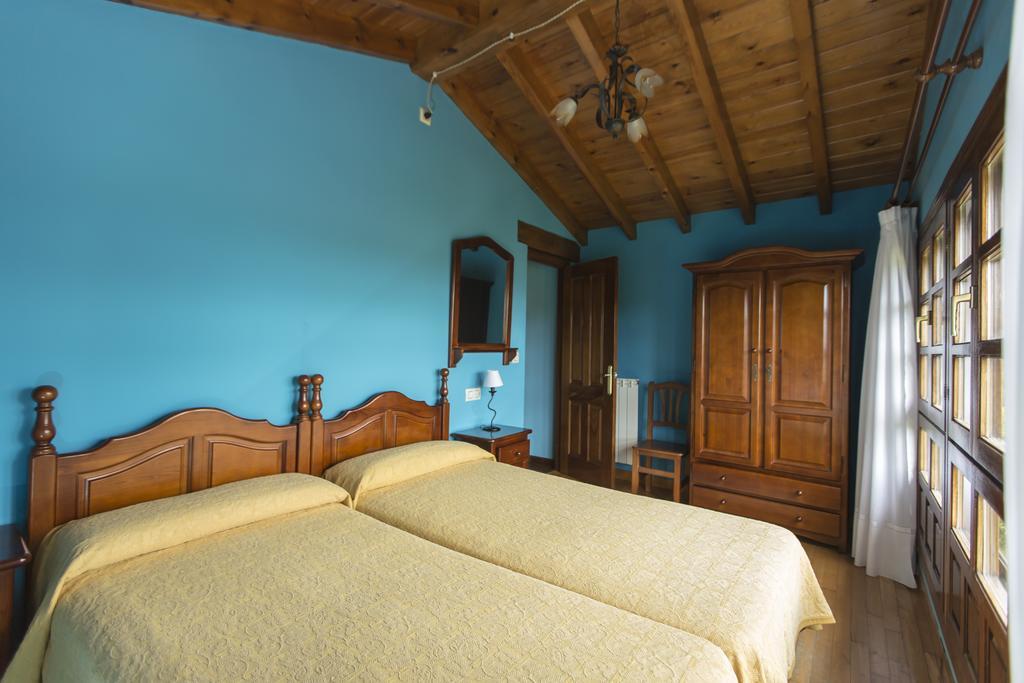 Casas Rurales Playa De Guadamia Llames de Pría Eksteriør billede