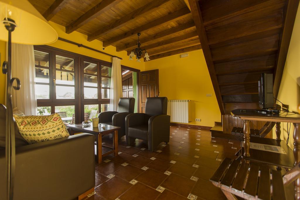 Casas Rurales Playa De Guadamia Llames de Pría Eksteriør billede